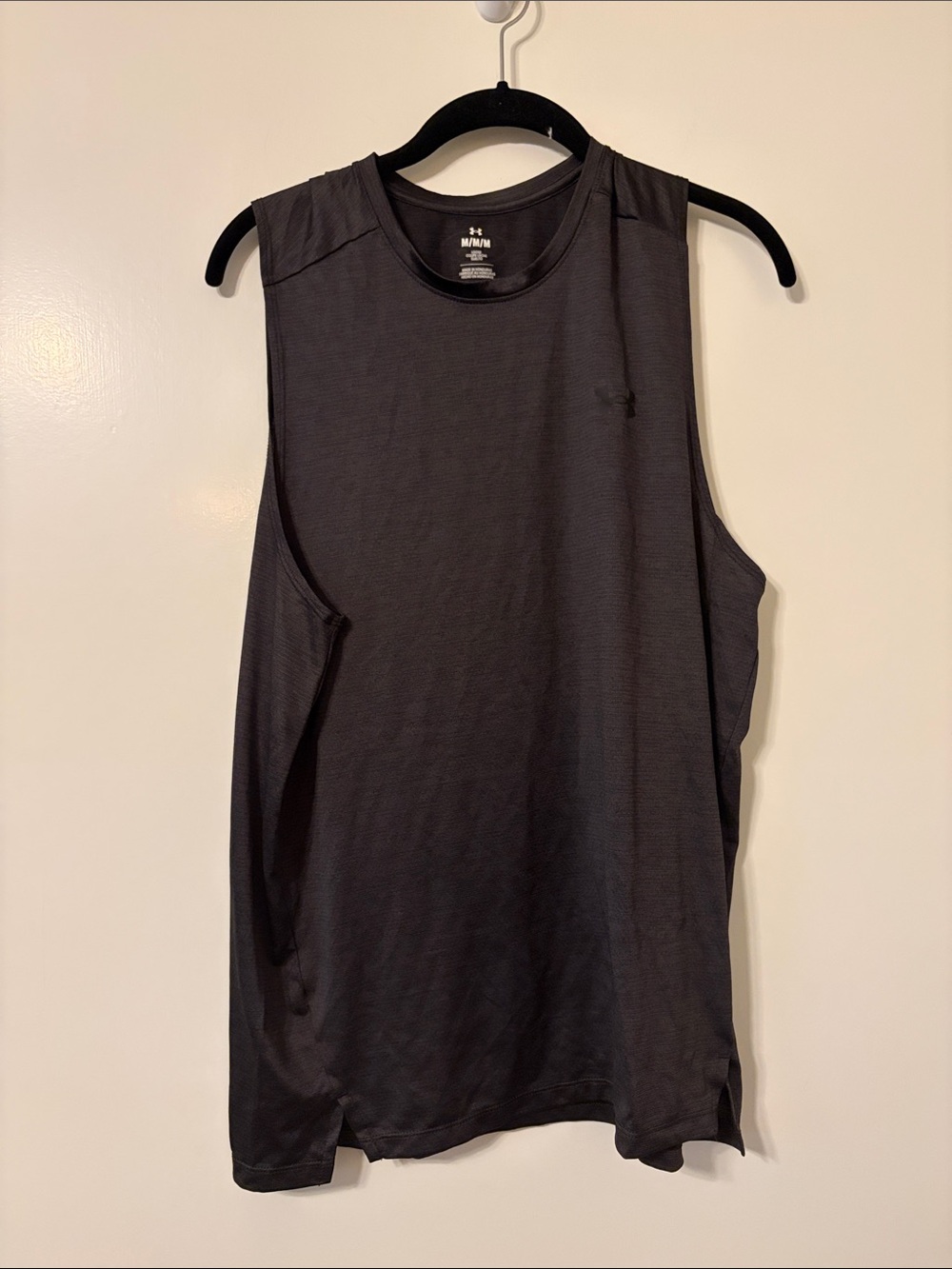 Under Armour Men's Black Performance Sleeveless Training Tank